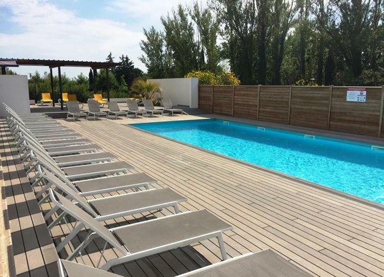 Les Terrasses D'Aix - Studio Avec Grande Terrasse Privee Éguilles Kültér fotó
